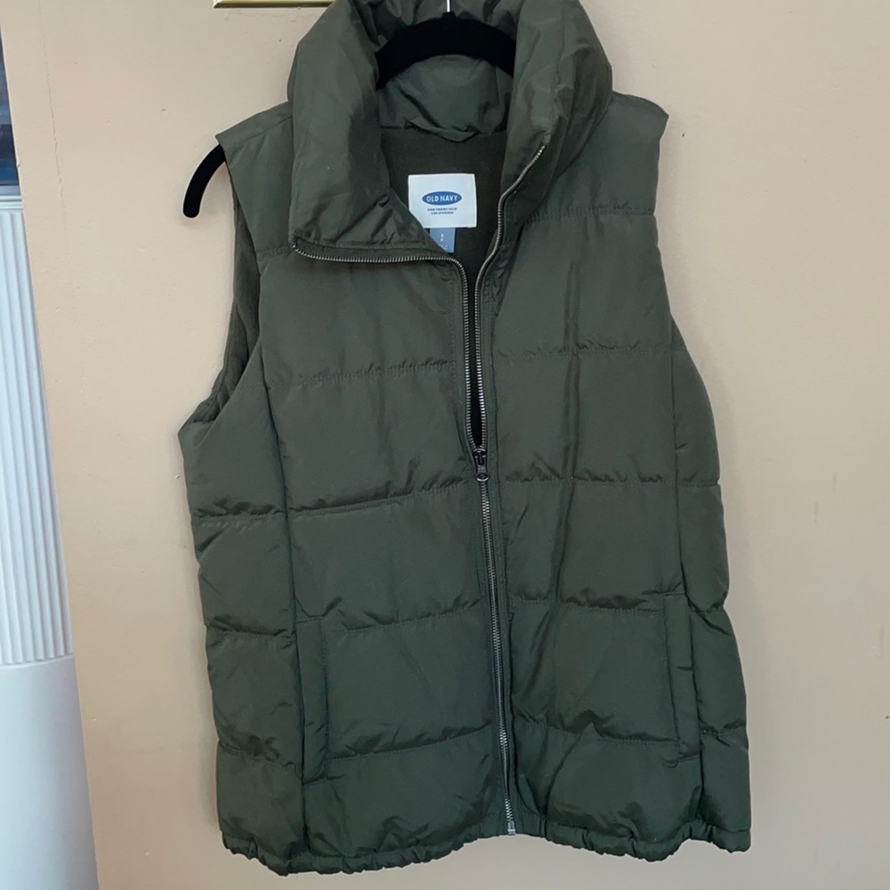 GREEN PUFFER VEST JACKET